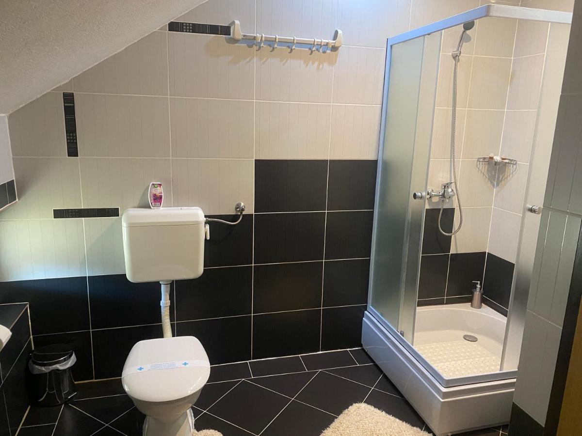 Apartman Nevenka Rakovica Exterior photo